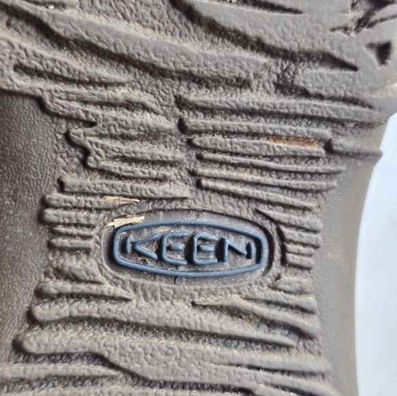 Keen Women Whisper Closed Toe Sport Sandals Hiking Size 8.5 Waterproof - Picture 8 of 15